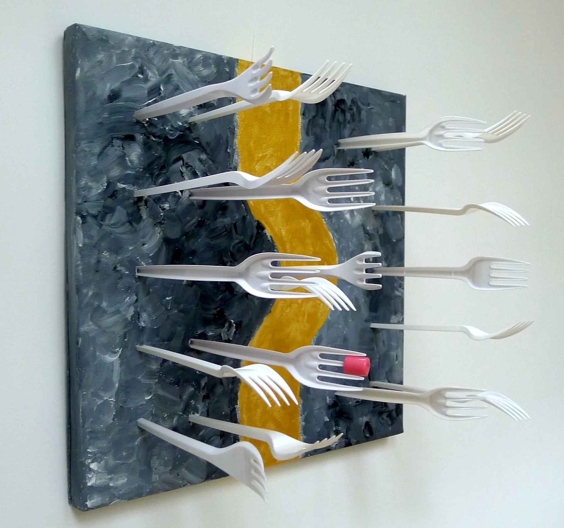 Animated image showing a three-dimensional assemblage titled Landscape of the Future from 2024 by Danuta Krajewska-Pietrasik, presenting the artwork from different angles.